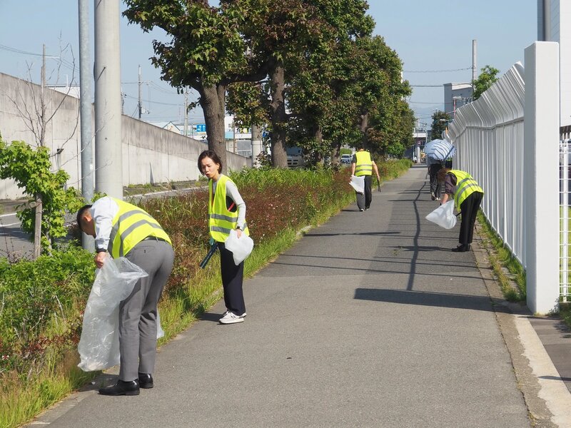 街の清掃.jpg