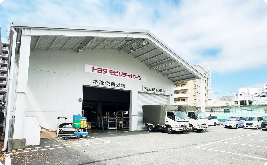 千里営業所外観
